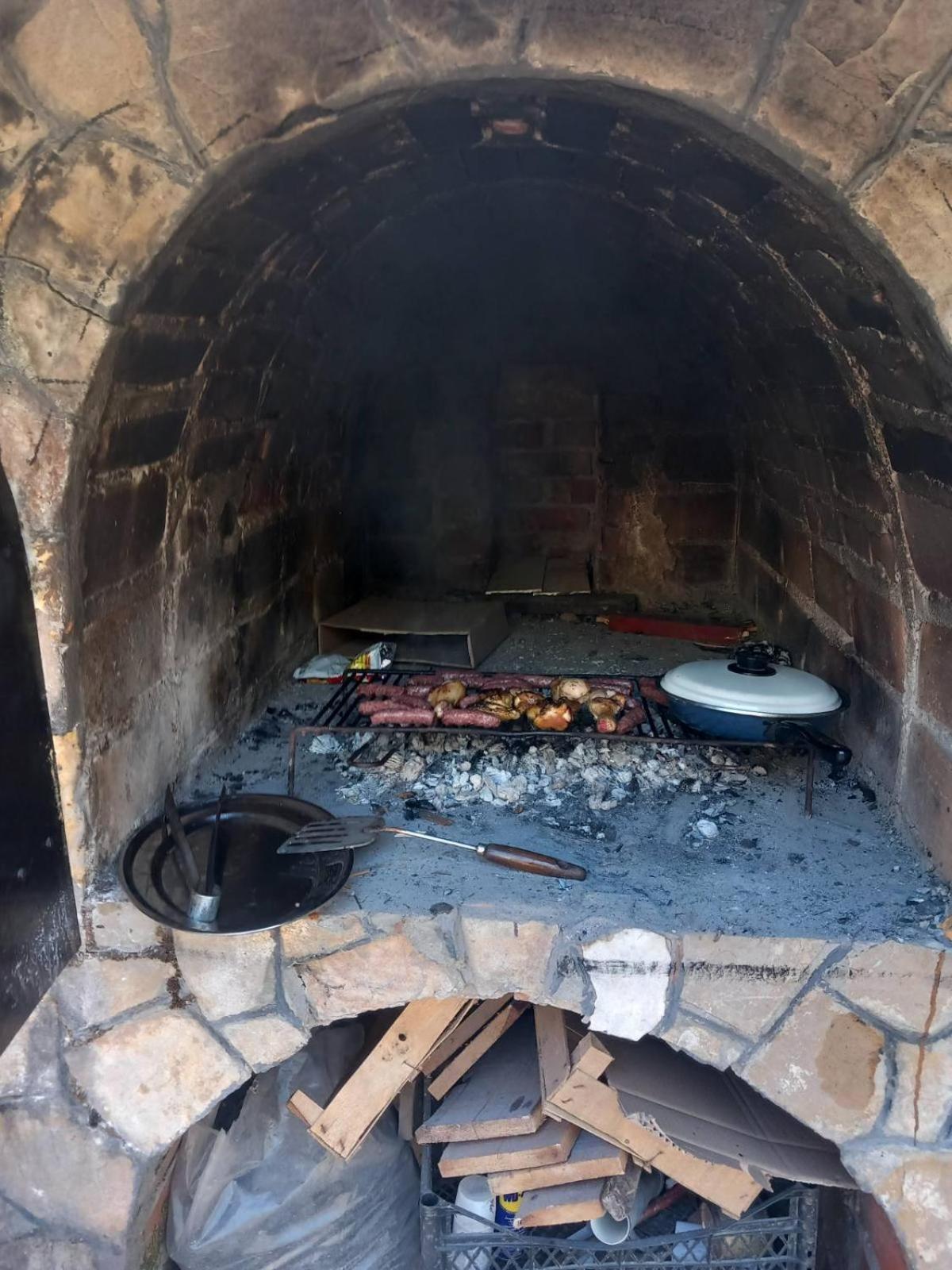 Kuca Za Odmor Sa Bazenom Diva Grabovica Jablanica Exterior foto
