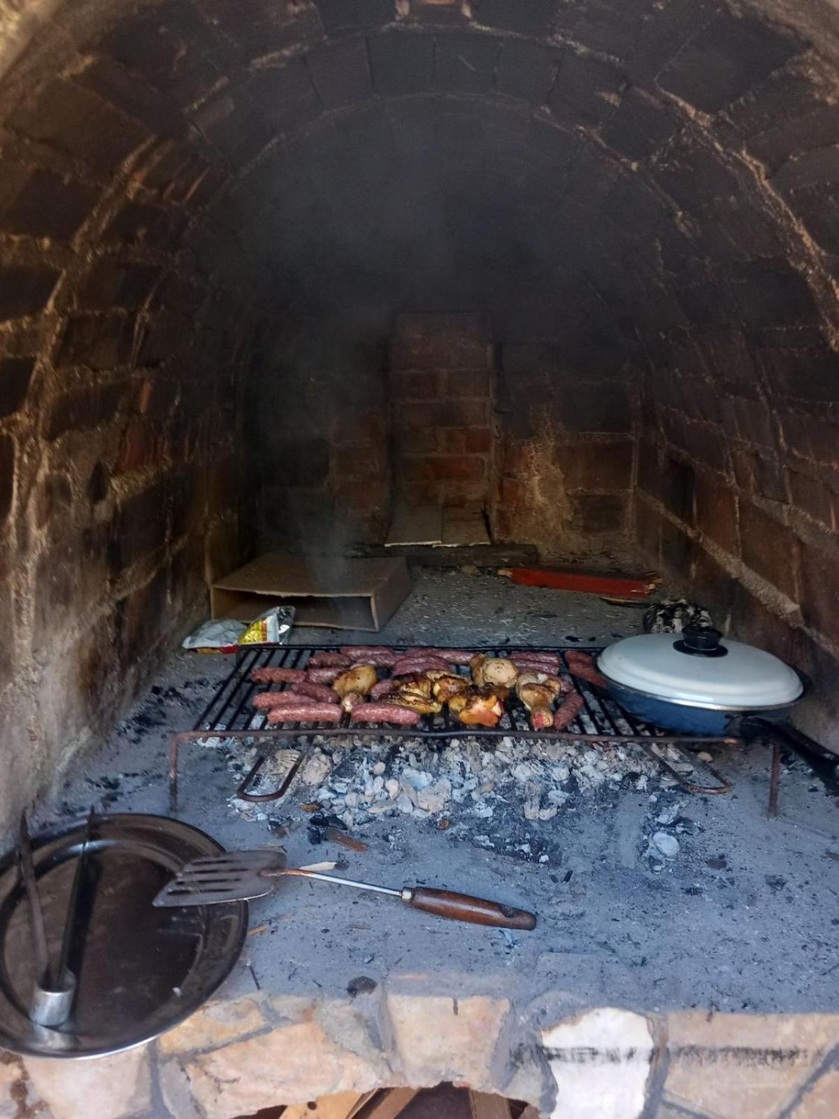 Kuca Za Odmor Sa Bazenom Diva Grabovica Jablanica Exterior foto